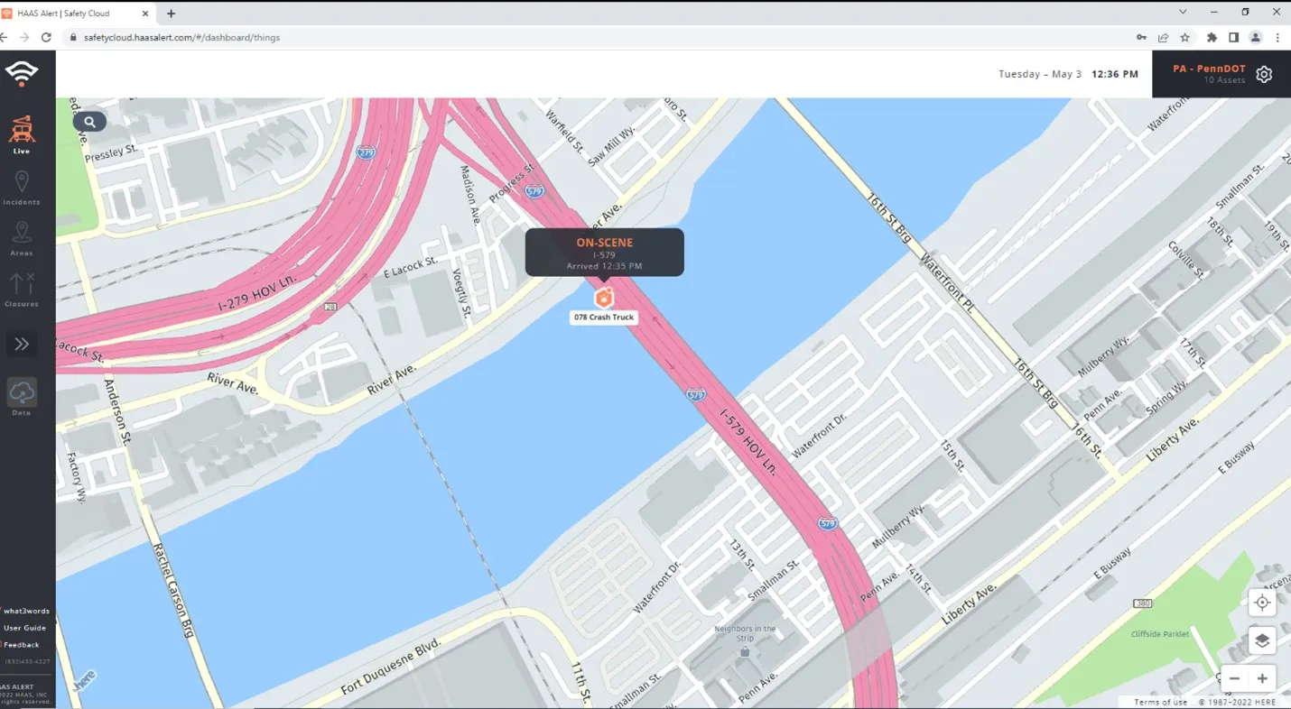 A screenshot of a website used to show a crash on a map, showing the location of the traffic incident on a bridge in an urban area.